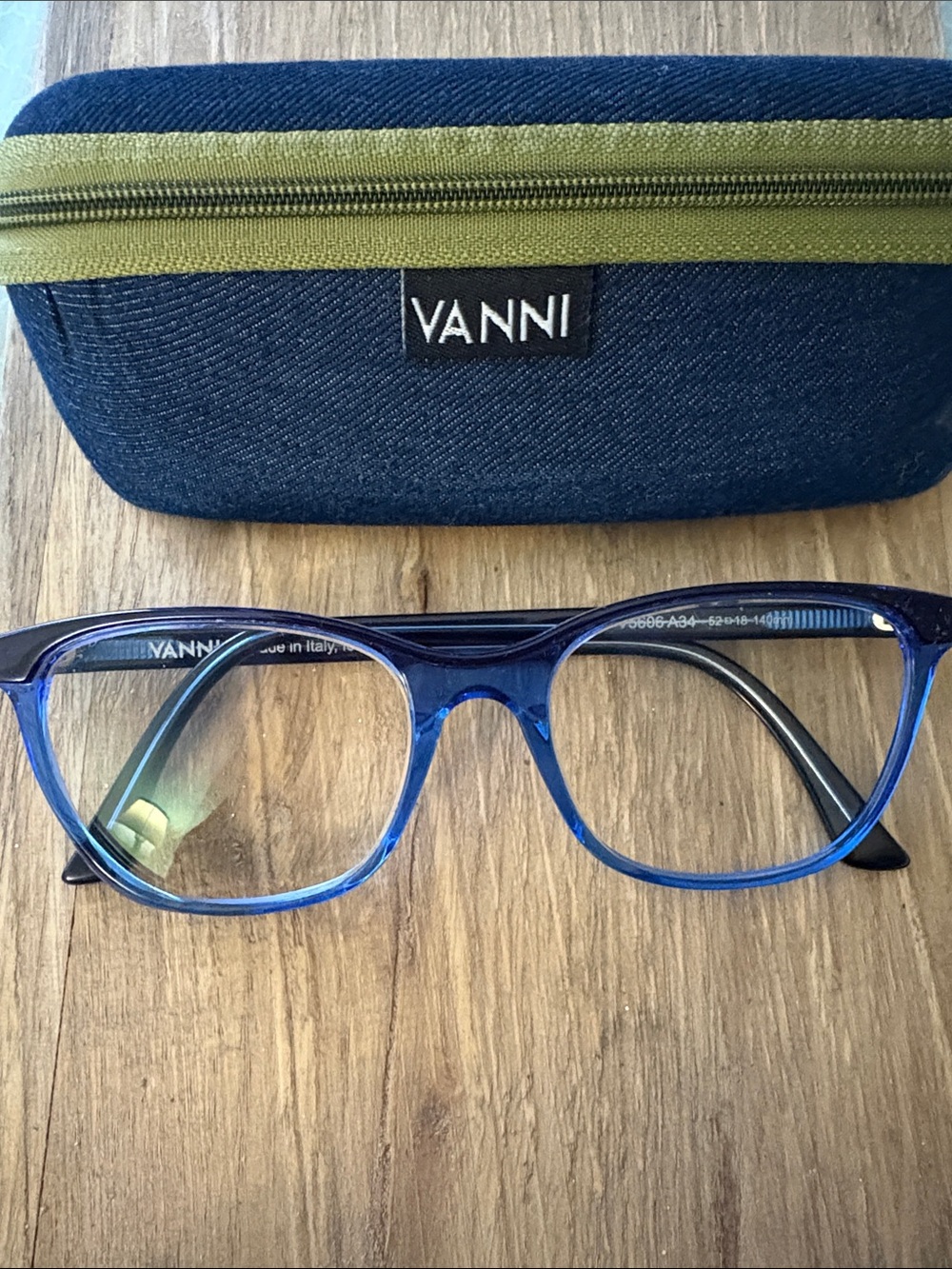 VANNI Blue Transparent Rectangle Eyeglasses with Navy & Olive Case